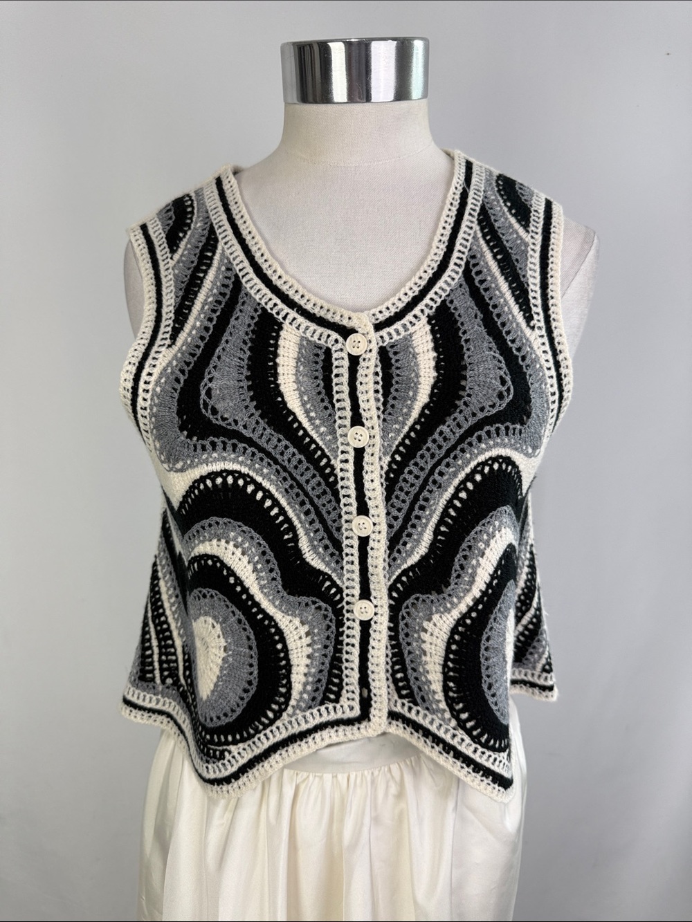LE LIS GRAY BLACK CROCHET VEST